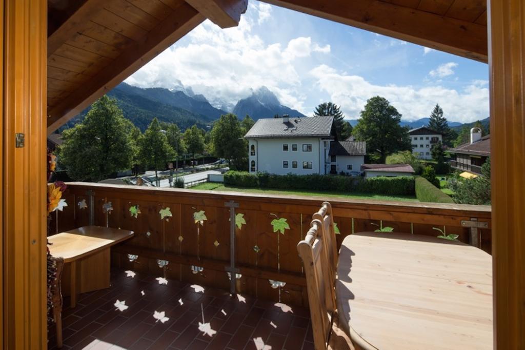 Golden Gapa Penthouse 1 Apartment Garmisch-Partenkirchen Bagian luar foto